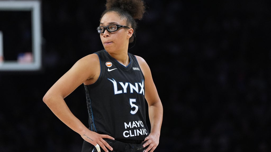Olivia Miles first rookie in Lynx franchise history to make the All-WNBA First Team — WCCO / CBS Minnesota, Shakopee Business news