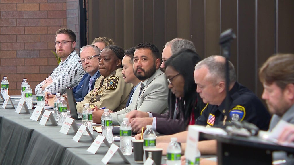 Eden Prairie school, law enforcement leaders hold community meeting weeks after homecoming shooting — Shakopee Schools news