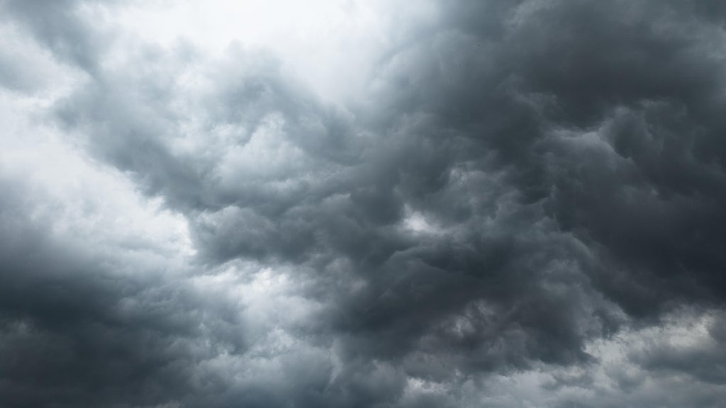 Minnesota's warmth sets the stage for Wednesday evening storms, with a low-end severe risk — Shakopee Sports news