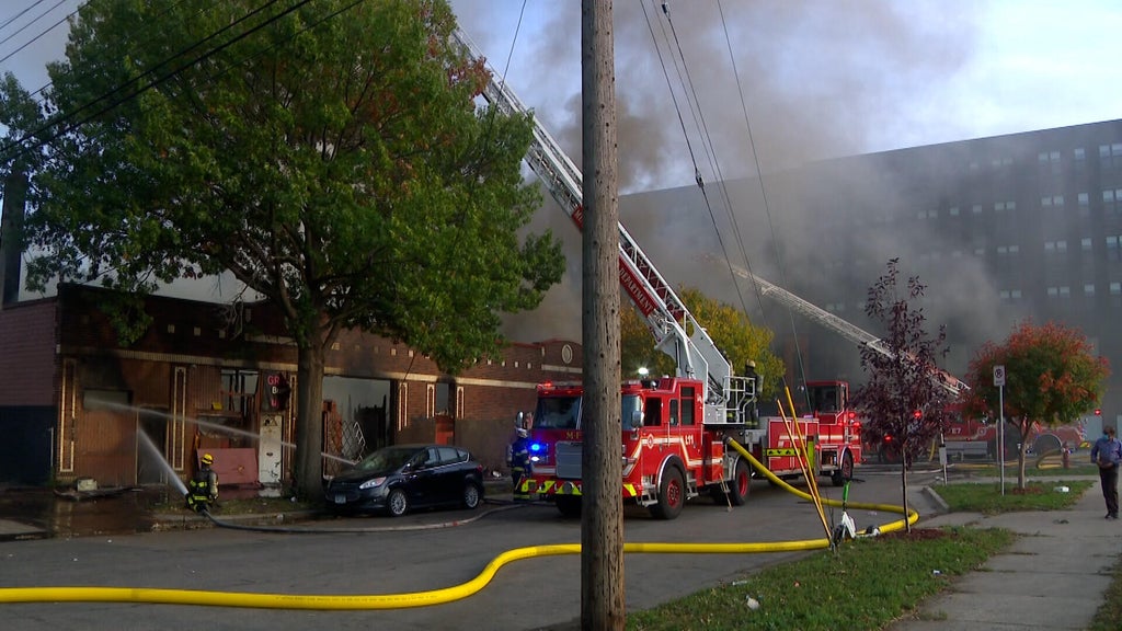 2 Minneapolis firefighters hurt in East Franklin Avenue business fire — WCCO / CBS Minnesota, Shakopee Health news