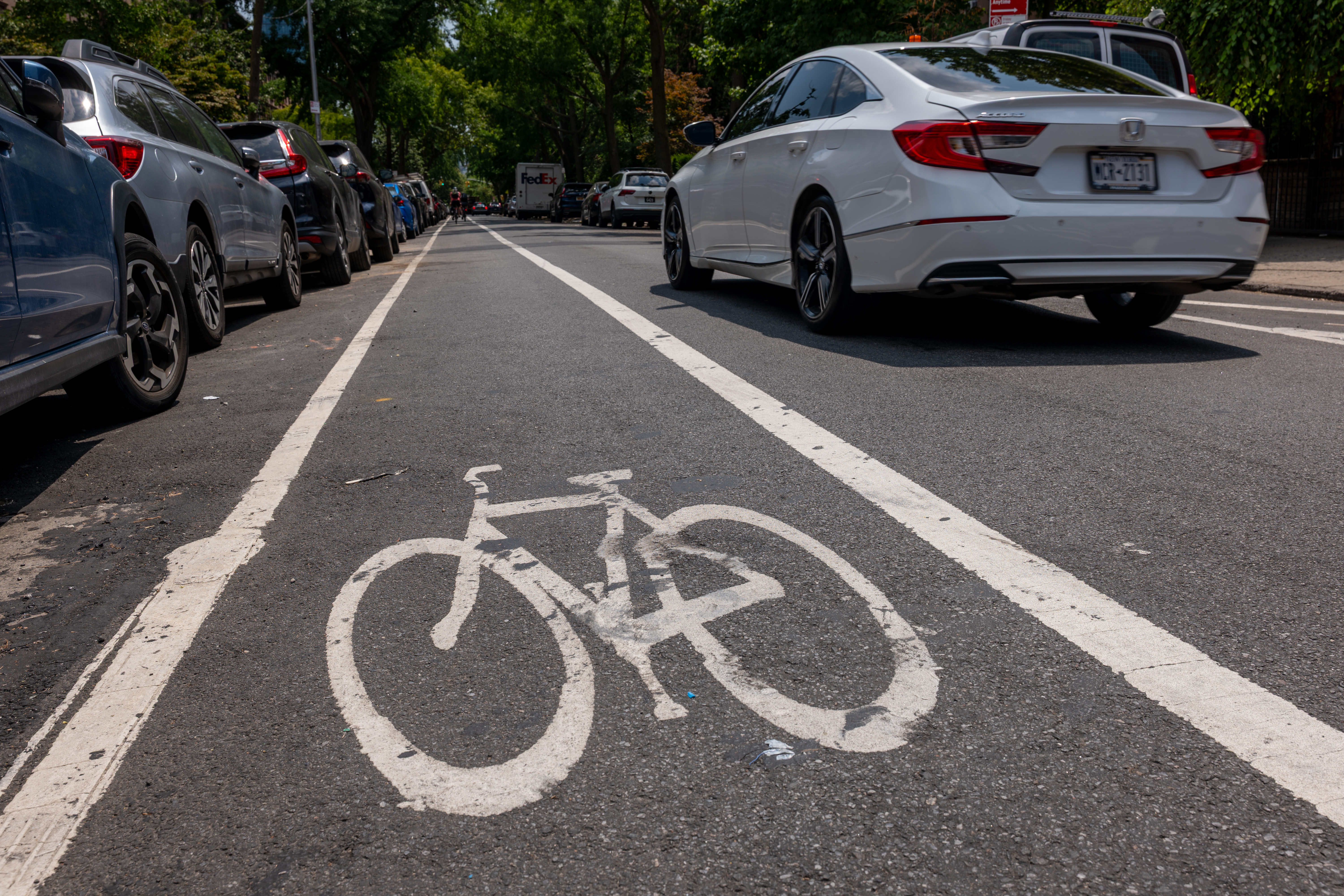 Ballot questions ask NYC voters whether to cut red tape on outdoor dining, bike lanes — Gothamist, Shakopee Dining news