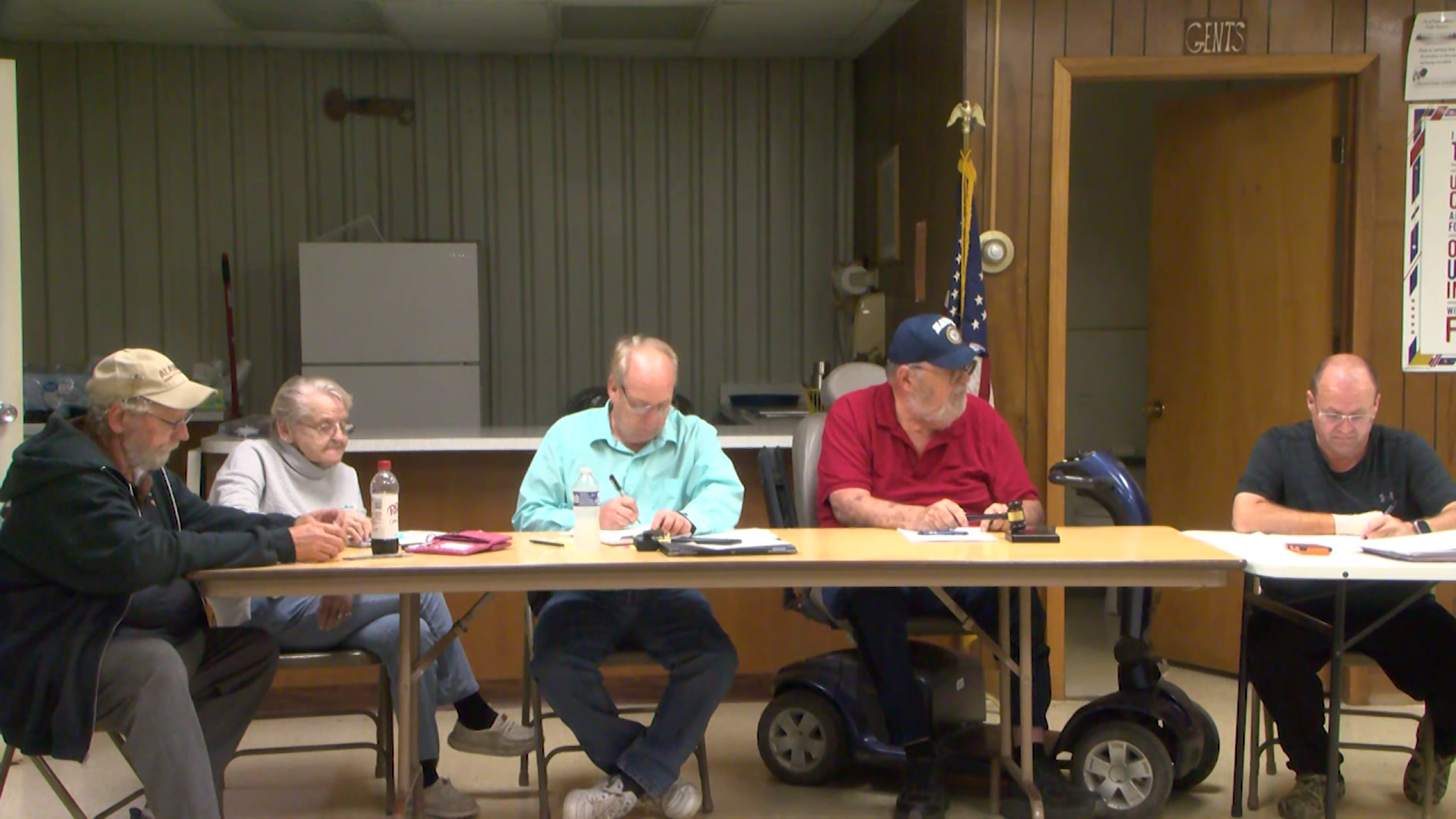 Minnesota man throws dead rat at city council meeting over rodent complaint — KSTP 5, Shakopee Real Estate news