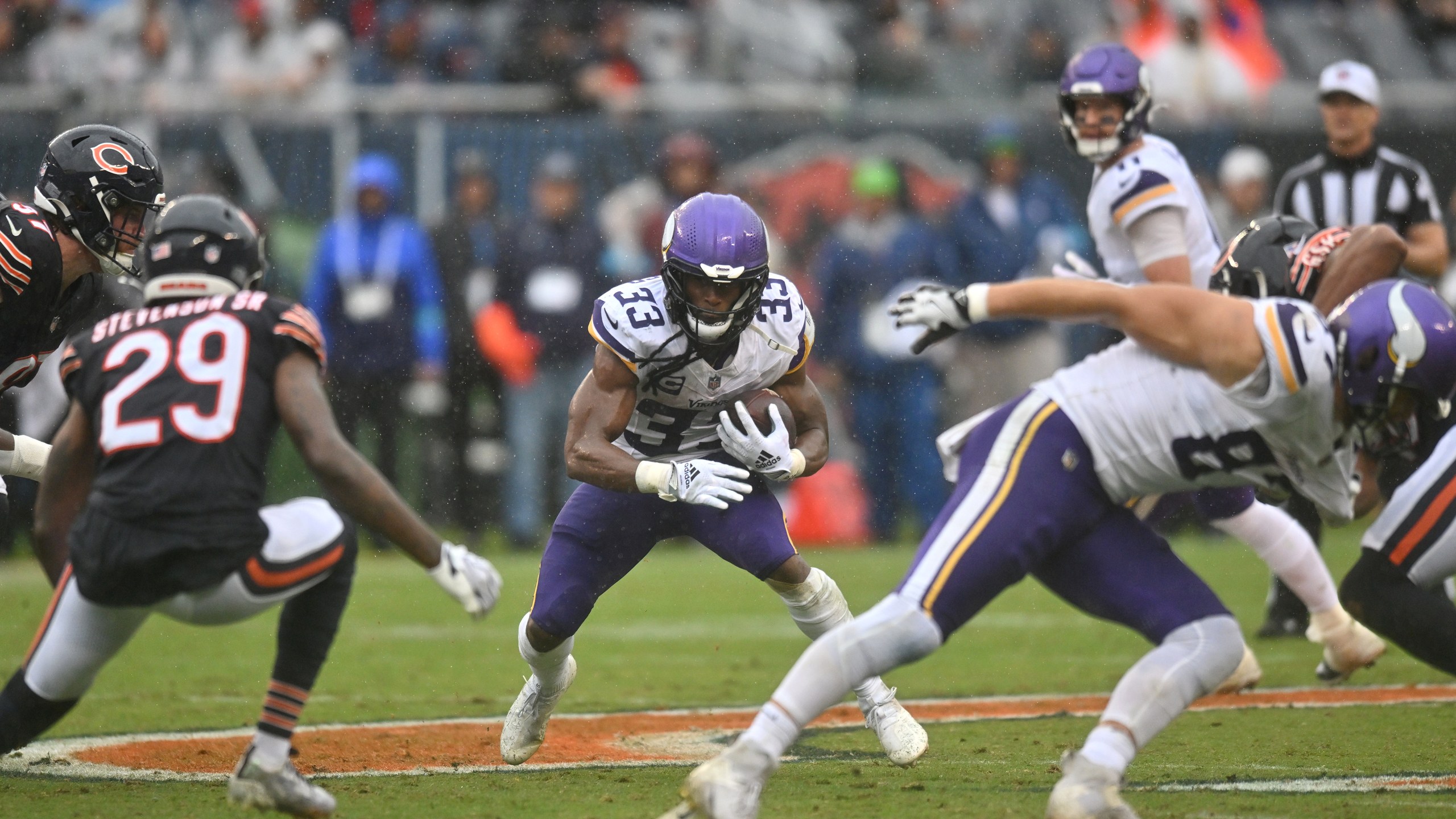 Surprise: Vikings RB Reveals Knee Injury He’s Playing Through — Minnesota Sports Fan, Shakopee Sports news