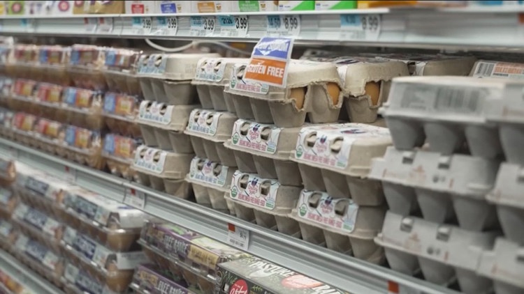 Bad vibes or big warning? The disconnect between consumer sentiment and actual spending keeps growing — KARE 11 Local, Shakopee Community news