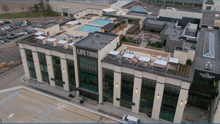 Life Time CEO defends rising membership costs as Minnesota company expands into luxury living — KARE 11 Local, Shakopee Business news