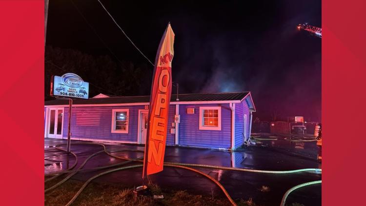 No injuries reported after large building fire at golf cart repair business off US-1 — First Coast News Local, Shakopee Business news