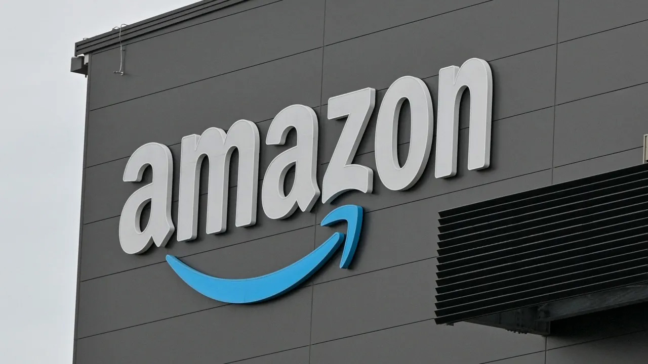 Amazon to hire more than 300,000 US workers for holiday shopping rush — FOX 9, Shakopee Business news